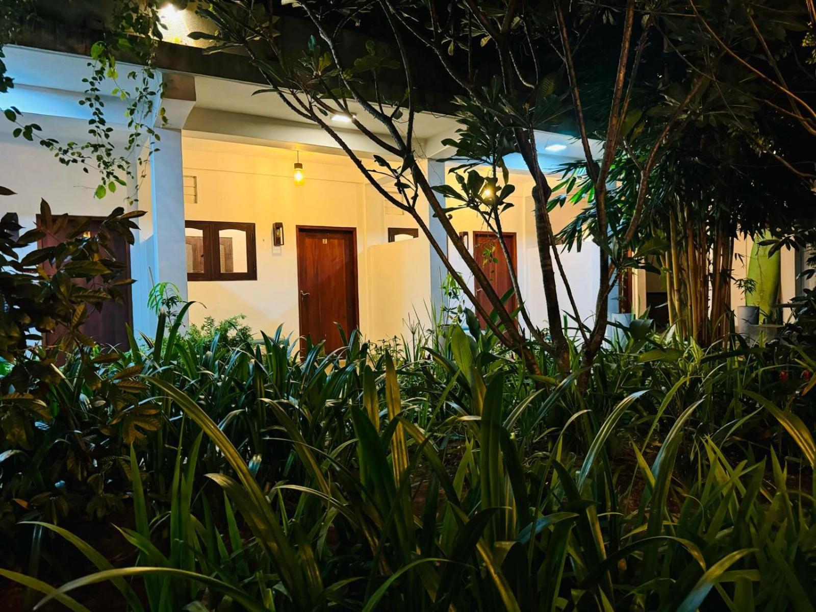 Double Mango Villa Katunayake Exterior photo